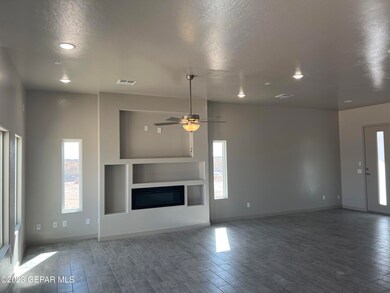 625 Harvest Grove Ln, Socorro, TX 79927 - photo 4