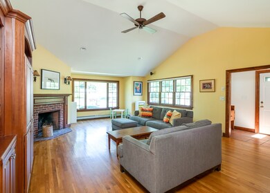 36 Fairview Ave, Scituate, MA 02066 - photo 4
