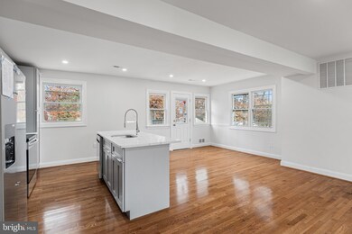 5404 Whitfield Chapel Rd, Lanham, MD 20706 - photo 5