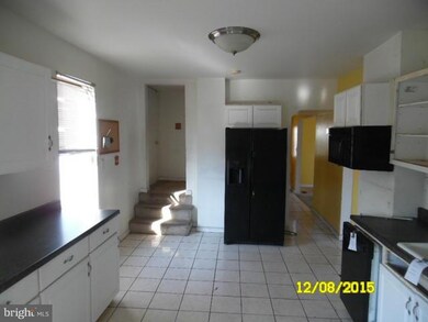 4205 Diller Ave, Baltimore, MD 21206 - photo 5