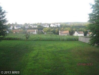 2802 Burrough Hill Ln, Woodbridge, VA 22191 - photo 4