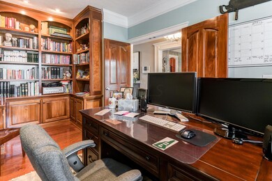 otherview of den
