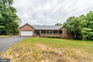 172 Shallow Creek Dr, Hedgesville, WV 25427 - photo 4