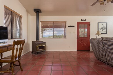 2902 E. Wiley-7414-Edit