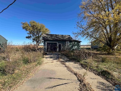 4280 N Hwy 105, No. Sioux City, SD 57049 - photo 2