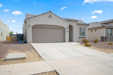 13733 Olney Ave, Horizon City, TX 79928 - photo 2