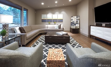 8140 SE 37th St, Mercer Island, WA 98040 - photo 2