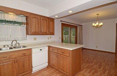 286 Waterman St, Oregon, WI 53575 - photo 7