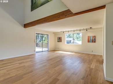 7785 SW West Slope Dr, Portland, OR 97225 - photo 7