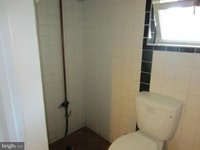 1400 Ingleside Ave, Gwynn Oak, MD 21207 - photo 3