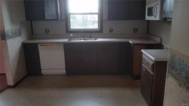 7552 Richard Ln, Bath, PA 18014 - photo 6