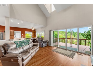 1001 NE Granite Ridge St, Roseburg, OR 97470 - photo 7