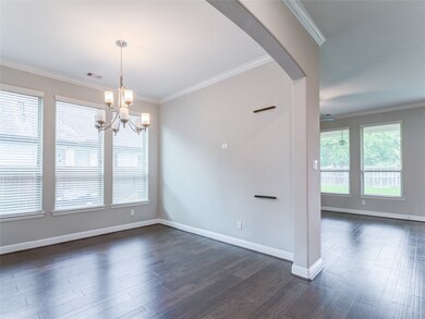 Formal dining / flex space