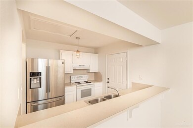 3002 Brenda, Edinburg, TX 78541 - photo 4