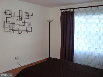 12 Kensington Ct, Princeton, NJ 08540 - photo 7