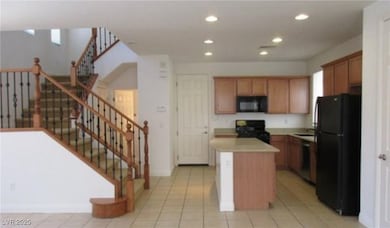 2303 Aragon Canyon St, Las Vegas, NV 89135 - photo 2