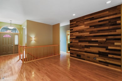 9908 Forest St, Dyer, IN 46311 - photo 2