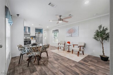 1603 Horseshoe Loop, Moore Haven, FL 33471 - photo 7