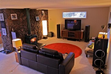 1932 NW 4th St, Bend, OR 97701 - photo 4