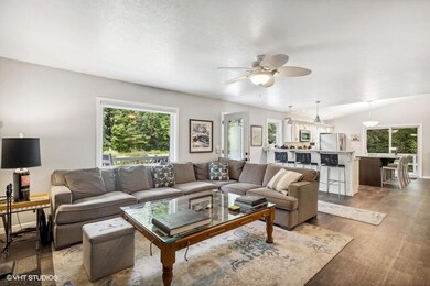 7080 Youngren Rd, Three Oaks, MI 49128 - photo 4