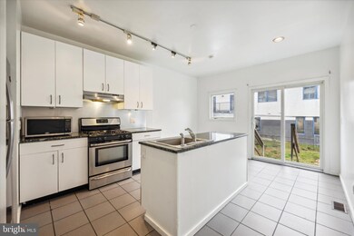 4428 Fleming St, Philadelphia, PA 19128 - photo 7