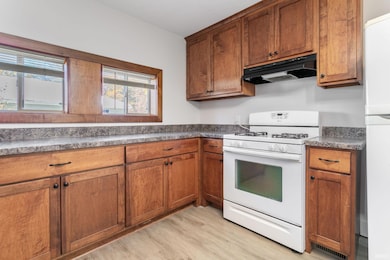 22978 Edison Rd, South Bend, IN 46628 - photo 6