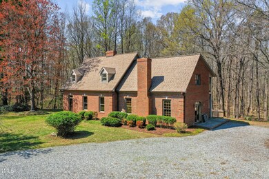 906 Raylewood Ct, Greensboro, NC 27406 - photo 2