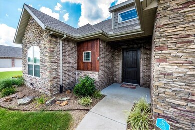 13463 Meadow Ridge, Fayetteville, AR 72704 - photo 3