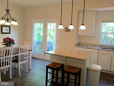 20810 Mountain Lake Terrace, Germantown, MD 20874 - photo 5