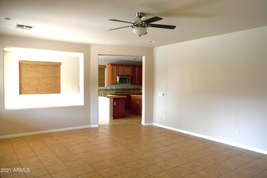 Family room 3