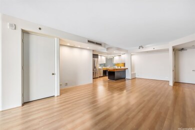 Another view of how large this common area space i