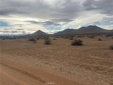 0 Comanche Rd unit HD25261636, Apple Valley, CA 92307 - photo 2