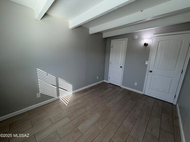 3451 N Flowing Wells Rd unit 4, Tucson, AZ 85705 - photo 6