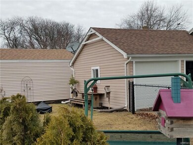 568 Gilmore Ave, North Tonawanda, NY 14120 - photo 3
