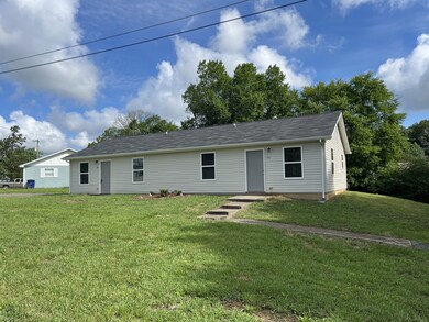 190 Cedar Grove Rd, Shelbyville, TN 37160 - photo 2