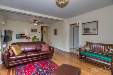 424 NW Riverside Blvd, Bend, OR 97701 - photo 4