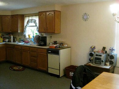 1230 Ben Avon St, Indiana, PA 15701 - photo 5