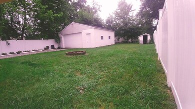 Lenore listing yard