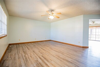 25 Little Dr, Bella Vista, AR 72715 - photo 2