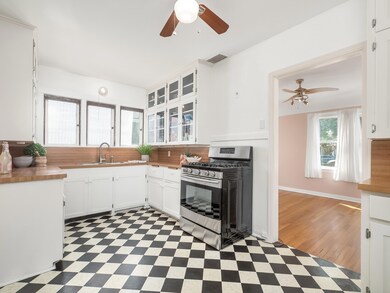 610 S. Stevenson St-8