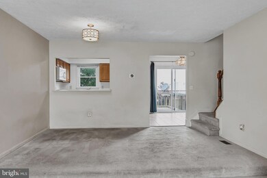 13408 Elevation Ln, Herndon, VA 20171 - photo 7