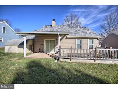 1017 Rill Rd, Reading, PA 19606 - photo 5