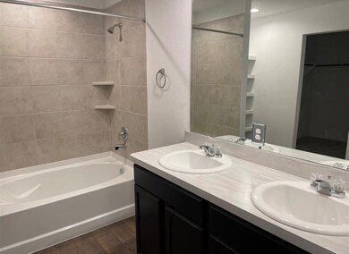 12518 Landon Light Ln, Houston, TX 77038 - photo 7