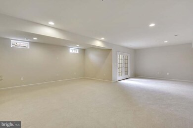 13218 Redspire Dr, Silver Spring, MD 20906 - photo 7