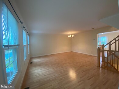 46575 Riverwood Terrace, Sterling, VA 20165 - photo 3