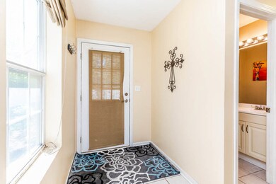 1974 Town Dr, Naperville, IL 60565 - photo 2