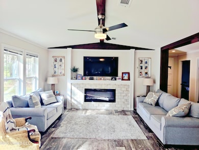 Dofoto_20250401_143335436