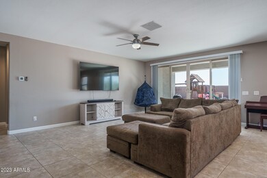 6) GREAT ROOM