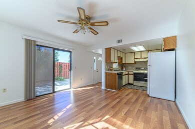 Dining to Kitchen