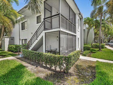 Corner 2nd Floor Screened Balcony Entry